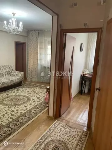 2-комнатная квартира, этаж 2 из 4, 43 м²