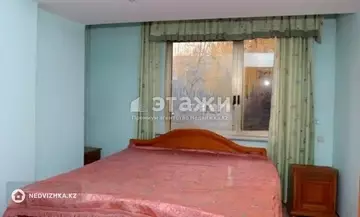 3-комнатная квартира, этаж 2 из 5, 87 м²
