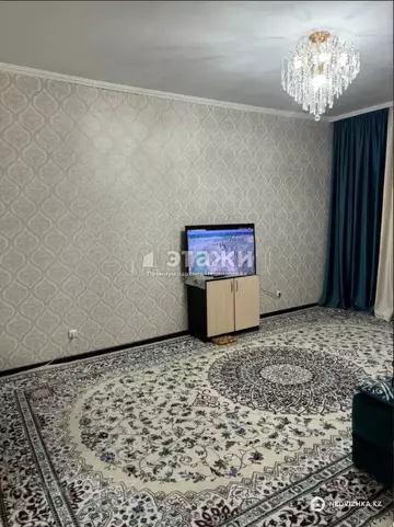 2-комнатная квартира, этаж 9 из 16, 55 м²
