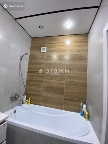 2-комнатная квартира, этаж 3 из 6, 51 м²