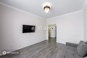 1-комнатная квартира, этаж 12 из 12, 45 м²