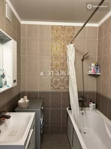 2-комнатная квартира, этаж 3 из 9, 67 м²