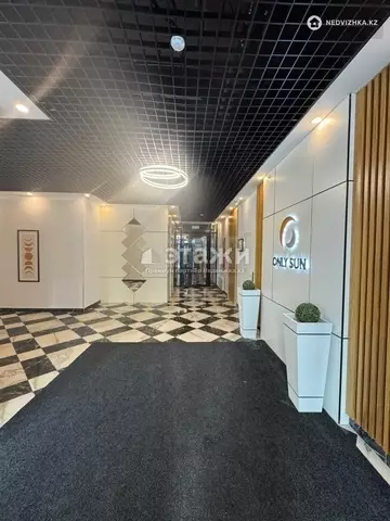 4-комнатная квартира, этаж 4 из 22, 120 м²