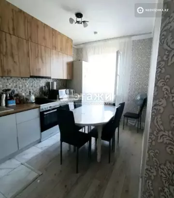 3-комнатная квартира, этаж 6 из 17, 77 м²