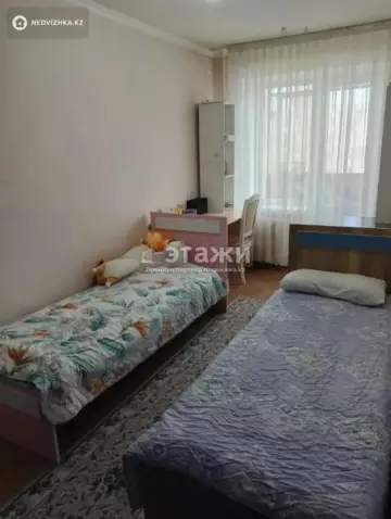 3-комнатная квартира, этаж 5 из 6, 56 м²