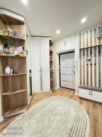 2-комнатная квартира, этаж 6 из 10, 53 м²