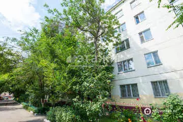 1-комнатная квартира, этаж 4 из 5, 30 м²