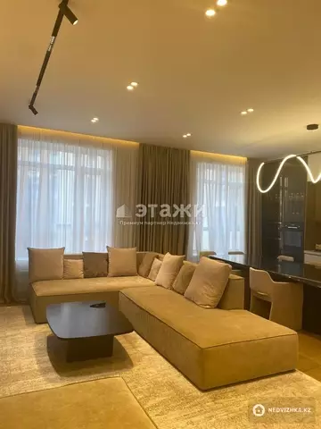 4-комнатная квартира, этаж 6 из 9, 135 м²