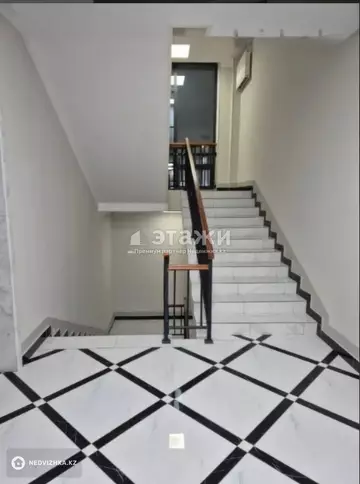 55.7 м², 2-комнатная квартира, этаж 2 из 4, 56 м², изображение - 11