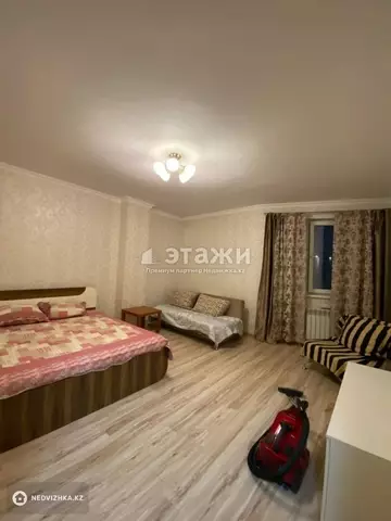 1-комнатная квартира, этаж 10 из 14, 45 м²