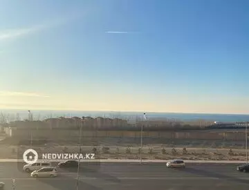 3-комнатная квартира, этаж 4 из 14, 135 м²