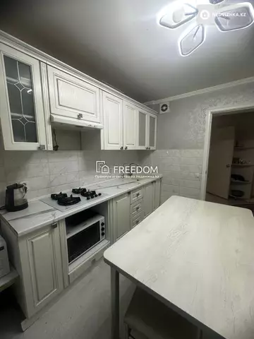 3-комнатная квартира, этаж 3 из 6, 75 м²