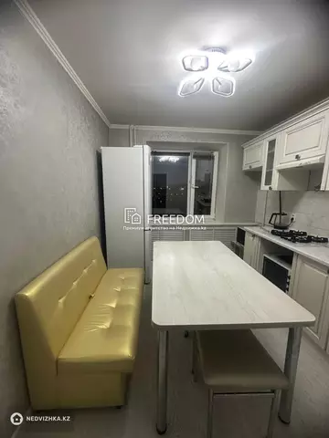 3-комнатная квартира, этаж 3 из 6, 75 м²