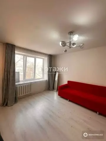 1-комнатная квартира, этаж 4 из 5, 1 м²