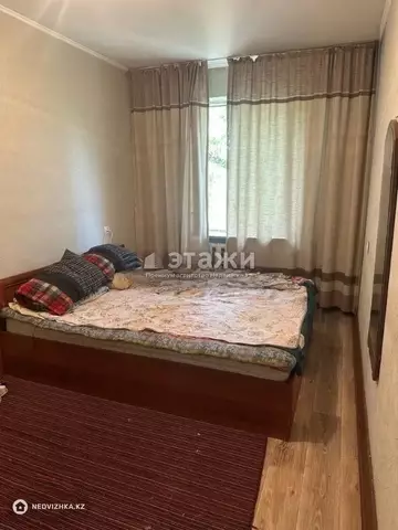 3-комнатная квартира, этаж 5 из 5, 60 м²