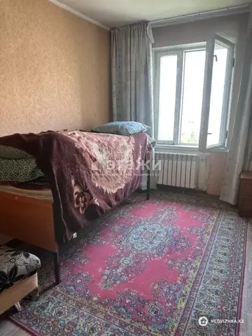 3-комнатная квартира, этаж 5 из 5, 60 м²
