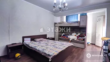 2-комнатная квартира, этаж 10 из 10, 56 м², на длительный срок