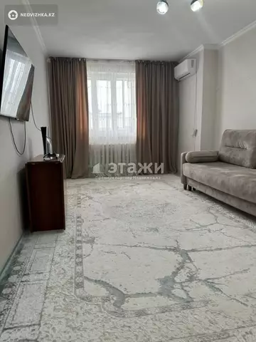1-комнатная квартира, этаж 13 из 16, 47 м²