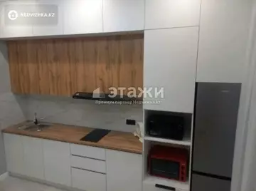 1-комнатная квартира, этаж 11 из 12, 40 м²
