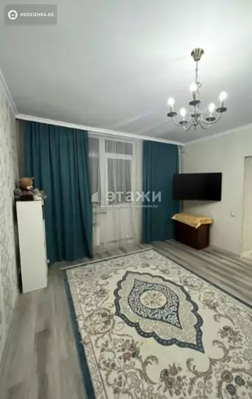 1-комнатная квартира, этаж 4 из 10, 43 м²