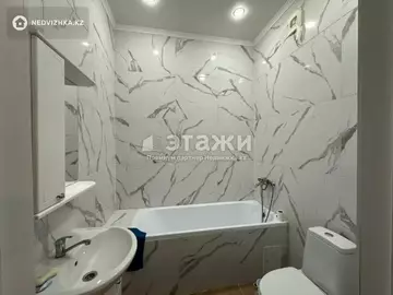 1-комнатная квартира, этаж 11 из 11, 33 м²