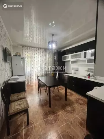 64 м², 2-комнатная квартира, этаж 3 из 10, 64 м², изображение - 5