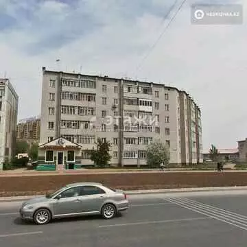 3-комнатная квартира, этаж 3 из 6, 59 м²