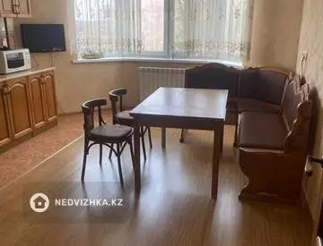 81 м², 2-комнатная квартира, этаж 2 из 9, 81 м², на длительный срок, изображение - 6