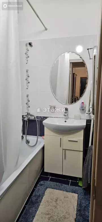 2-комнатная квартира, этаж 3 из 5, 55 м²