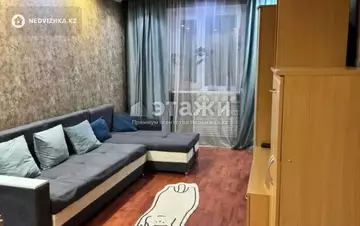 2-комнатная квартира, этаж 4 из 4, 38 м²