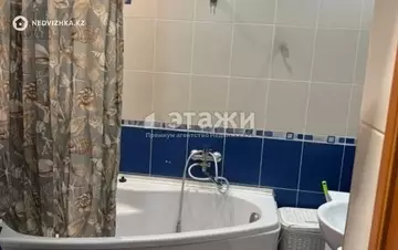 2-комнатная квартира, этаж 4 из 4, 38 м²