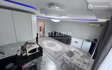 2-комнатная квартира, этаж 4 из 4, 45 м²