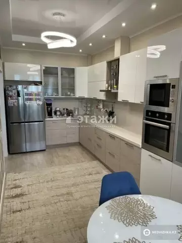 4-комнатная квартира, этаж 7 из 10, 136 м²