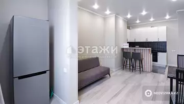 2-комнатная квартира, этаж 11 из 17, 55 м², на длительный срок