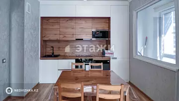 2-комнатная квартира, этаж 11 из 12, 55 м², на длительный срок