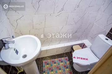 2-комнатная квартира, этаж 11 из 12, 55 м², на длительный срок