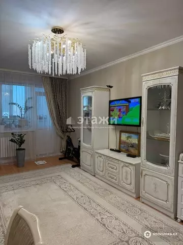 3-комнатная квартира, этаж 11 из 13, 100 м²