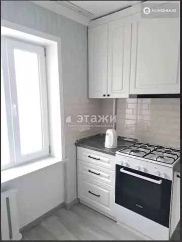 2-комнатная квартира, этаж 3 из 5, 45 м²