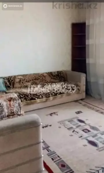 3-комнатная квартира, этаж 4 из 6, 61 м²