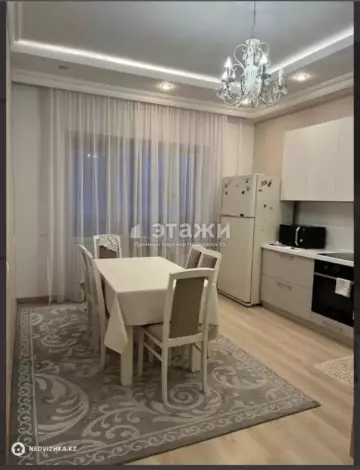 3-комнатная квартира, этаж 8 из 10, 94 м²