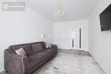 2-комнатная квартира, этаж 4 из 12, 65 м²