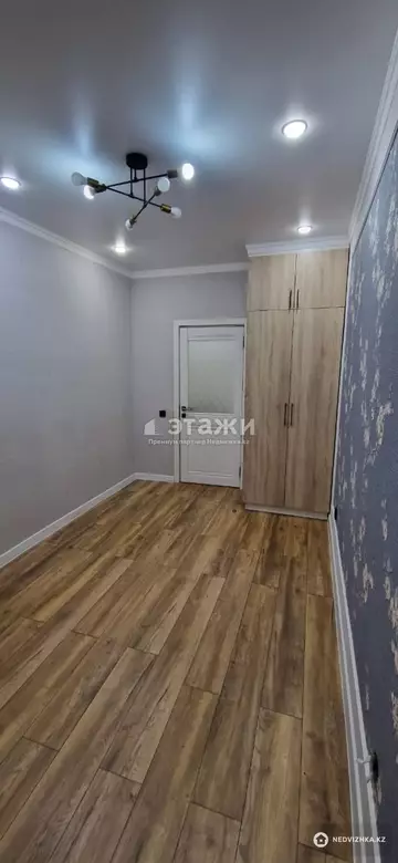 2-комнатная квартира, этаж 4 из 9, 39 м²