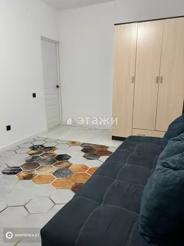 2-комнатная квартира, этаж 2 из 9, 64 м²