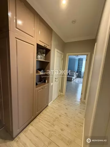 2-комнатная квартира, этаж 17 из 24, 78 м²