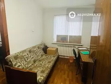 71.6 м², 4-комнатная квартира, этаж 1 из 5, 72 м², изображение - 1