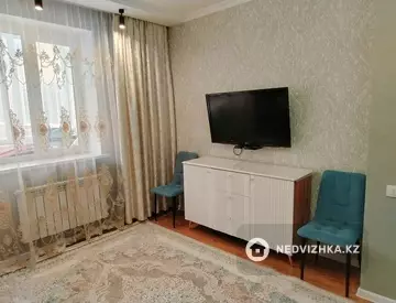2-комнатная квартира, этаж 3 из 9, 40 м²