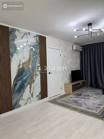 2-комнатная квартира, этаж 3 из 4, 50 м²