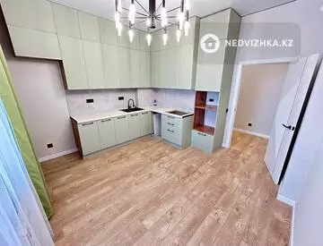 67 м², 2-комнатная квартира, этаж 12 из 12, 67 м², изображение - 1