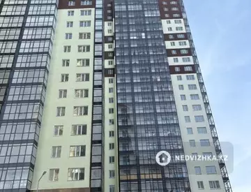 1-комнатная квартира, этаж 16 из 22, 32 м²