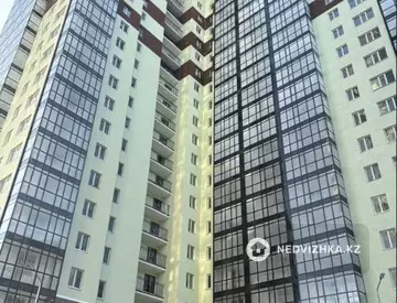 1-комнатная квартира, этаж 16 из 22, 32 м²